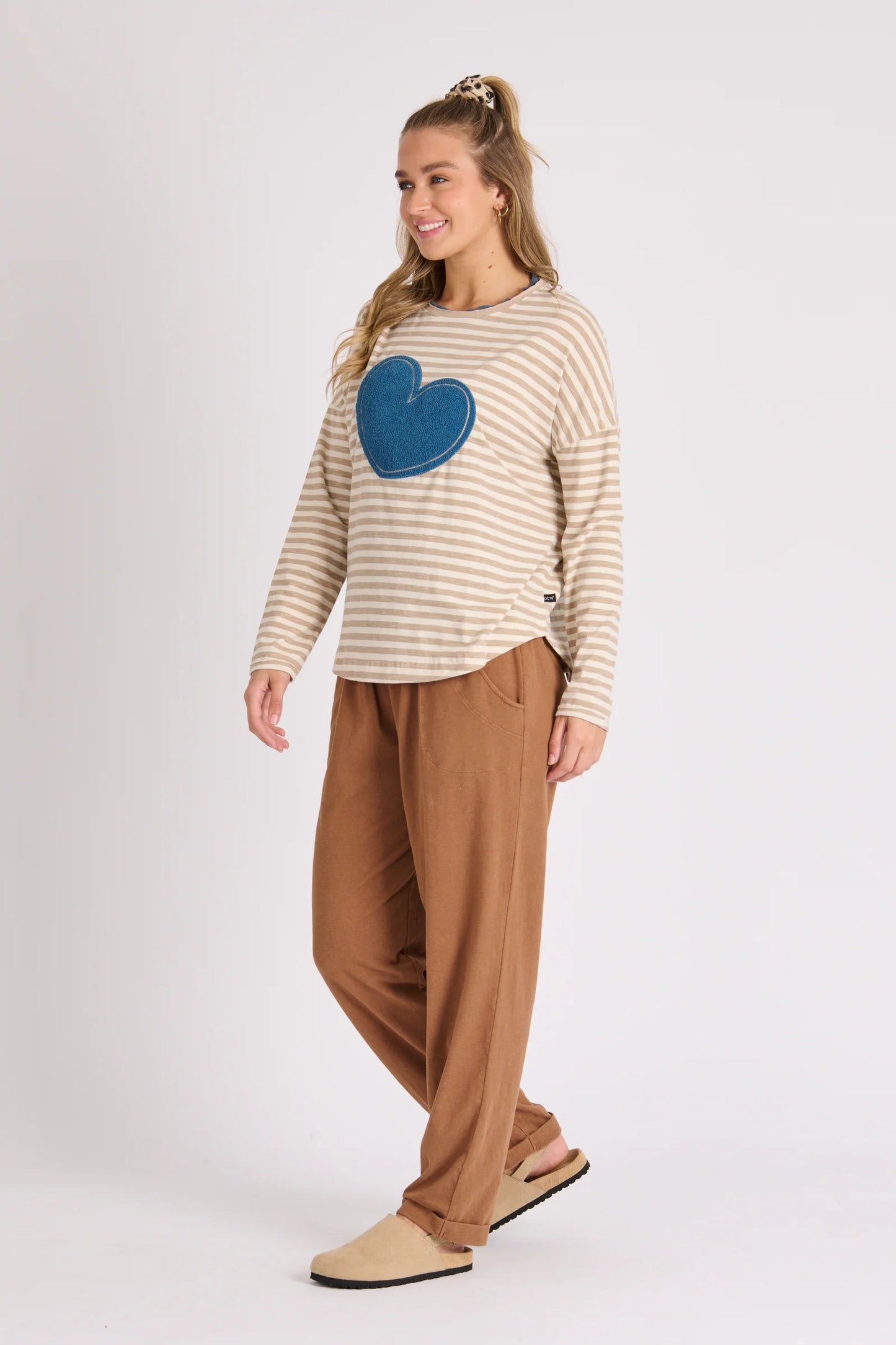 Heart Relaxed Tee - Beige Stripe