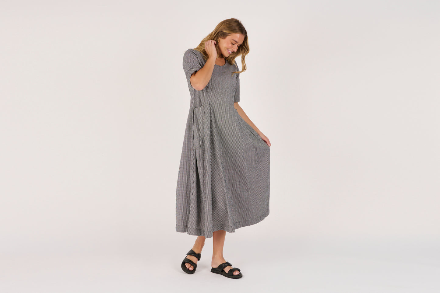 Pleat Pocket Dress- Black Check
