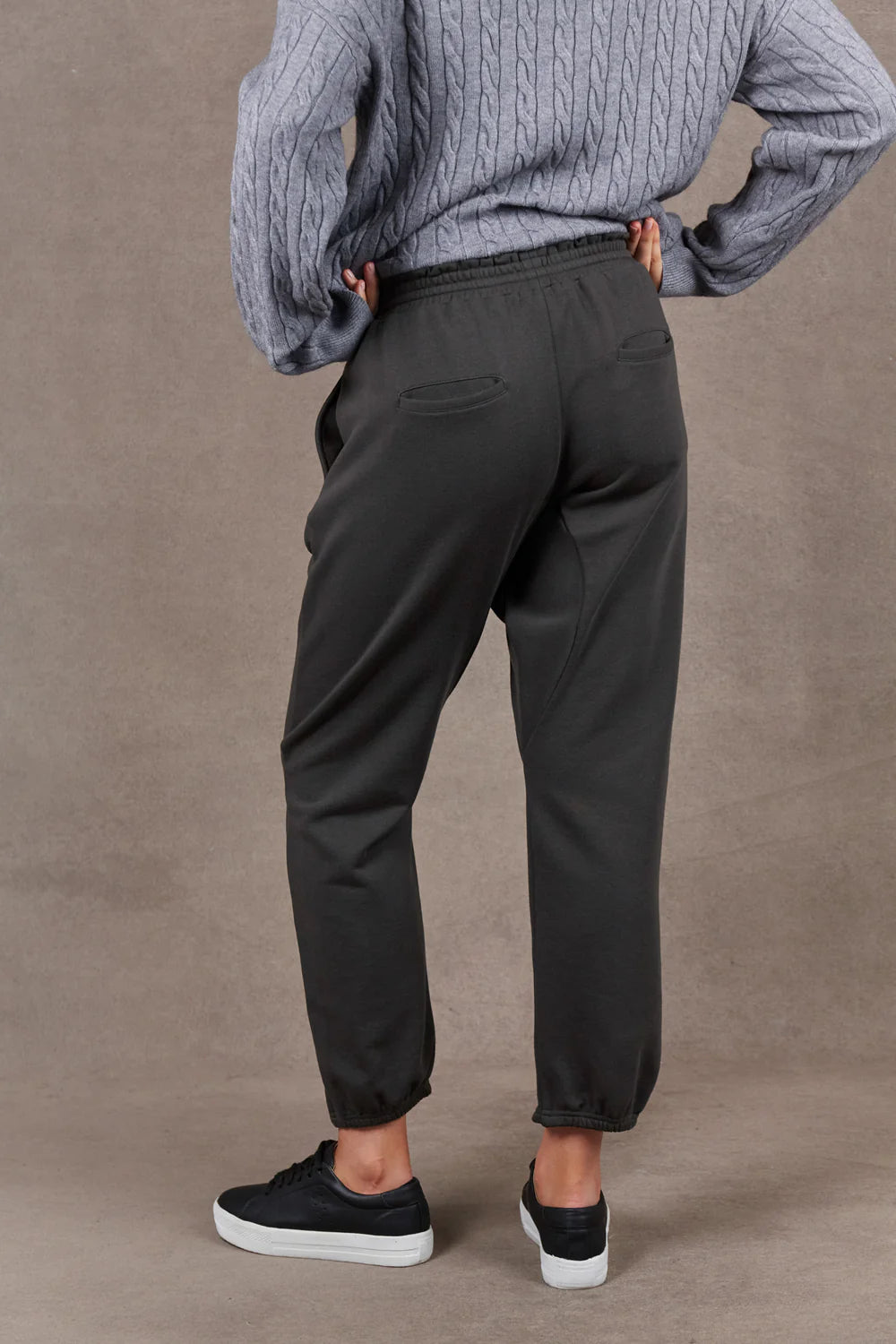 Est Pant - Graphite