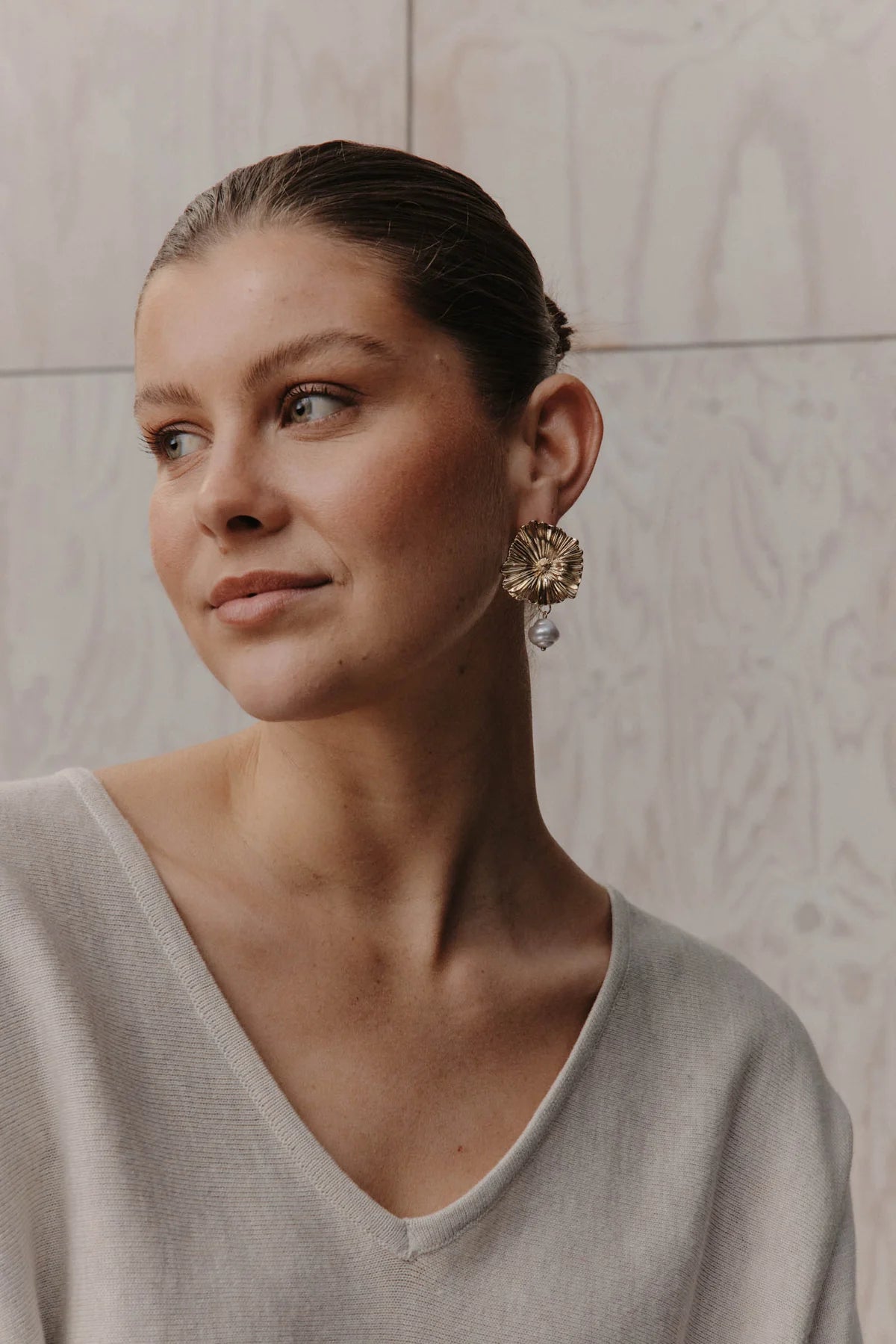 Aman Flora Earring- Gold