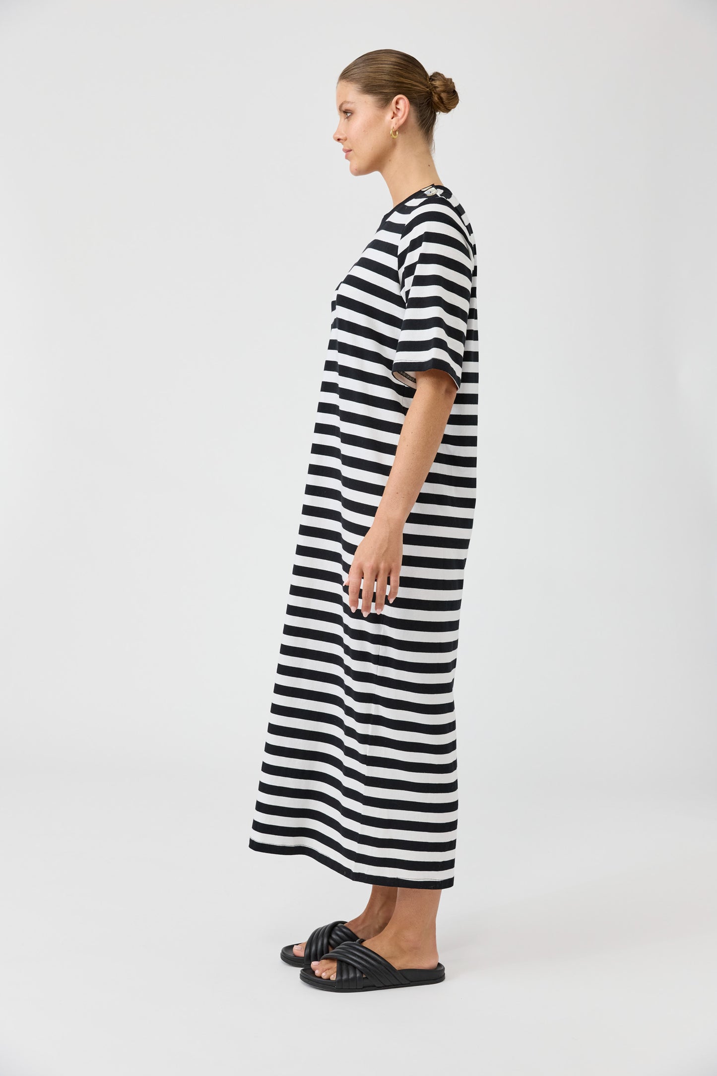 Studio Stripe T-shirt Dress- Ebony