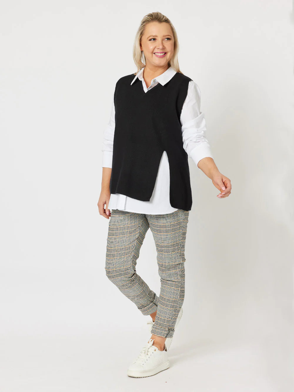 Vicky Vest - Black