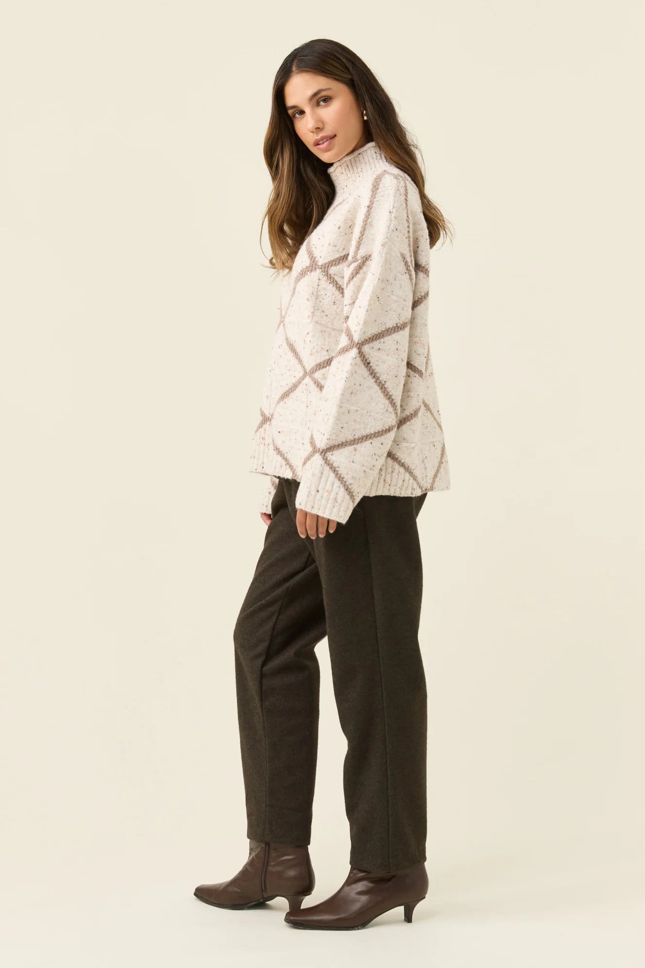 Mckenna Diamond Jumper - Ivory