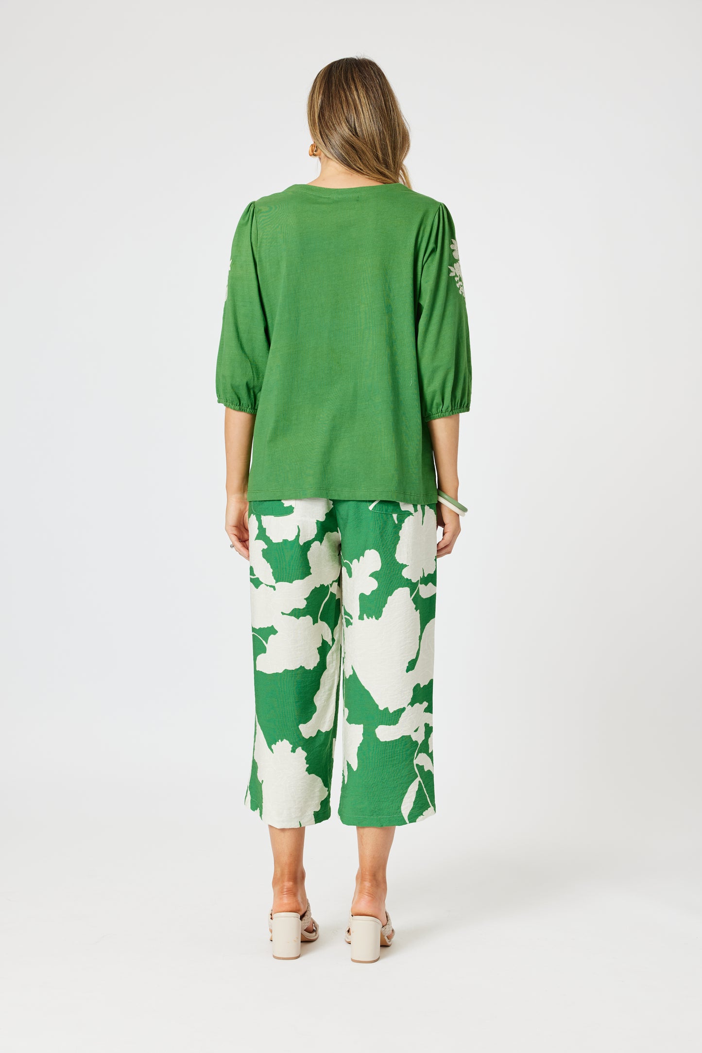 Jill Embroidered Tee- Elm
