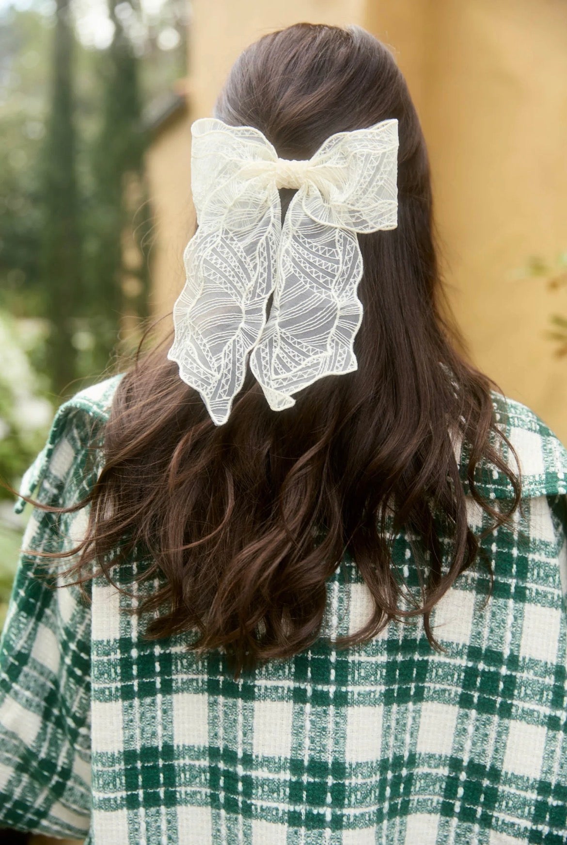 Eris Bow Clip- Ivory Lace