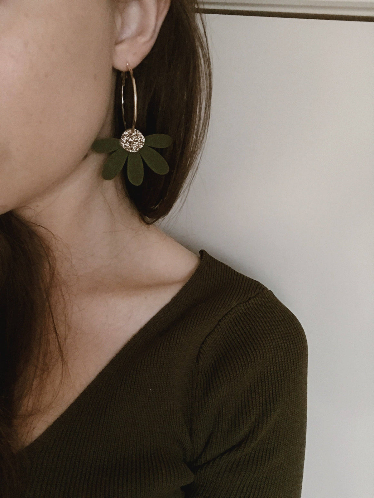 Jumbo Daisy Hoops | Olive + Gold Glitter