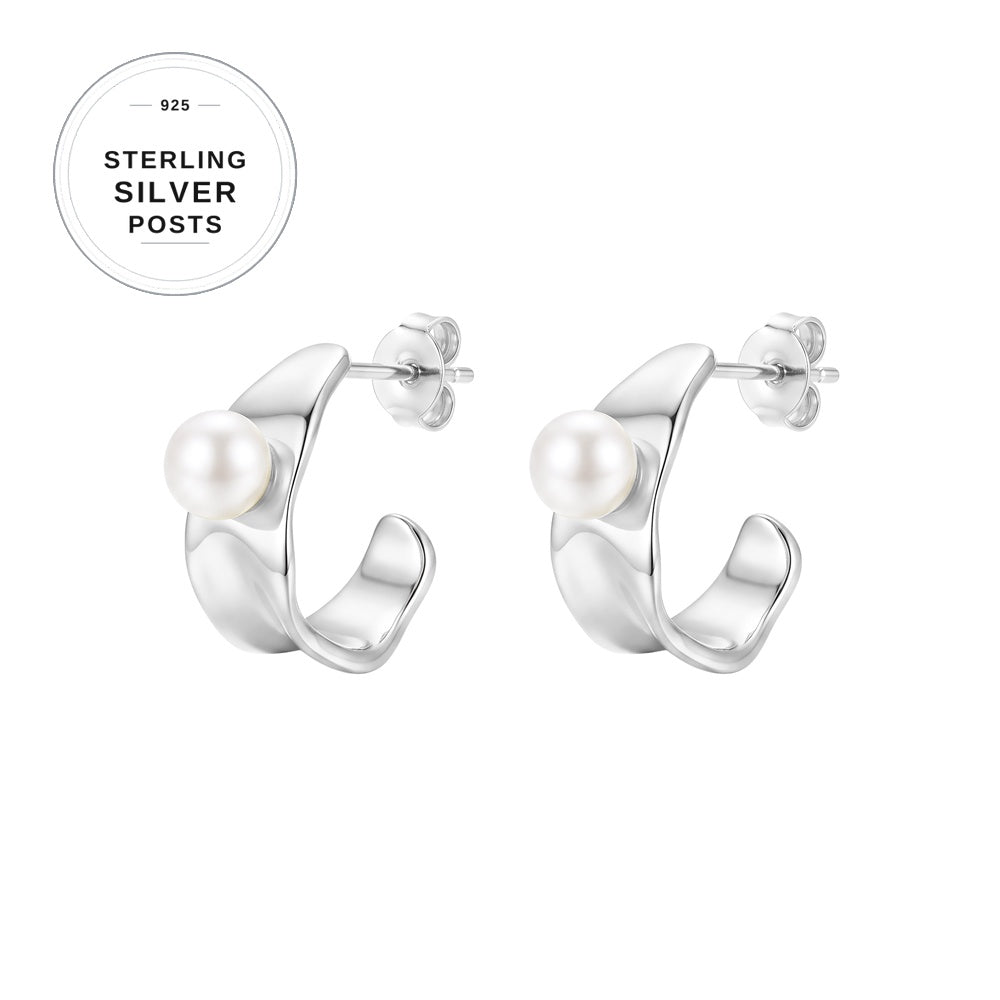 Freshwater Pearl and Hoop Earrings / Silver