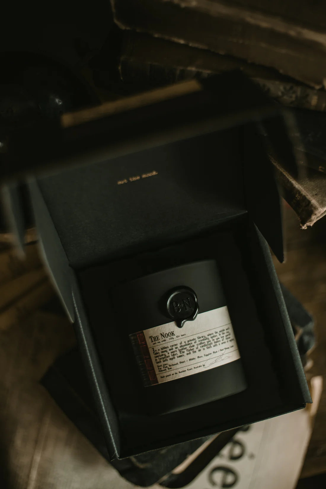 The Nook Candle