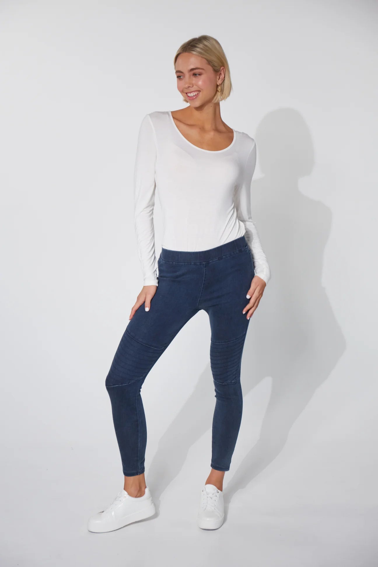 Odyssey Jegging - Denim