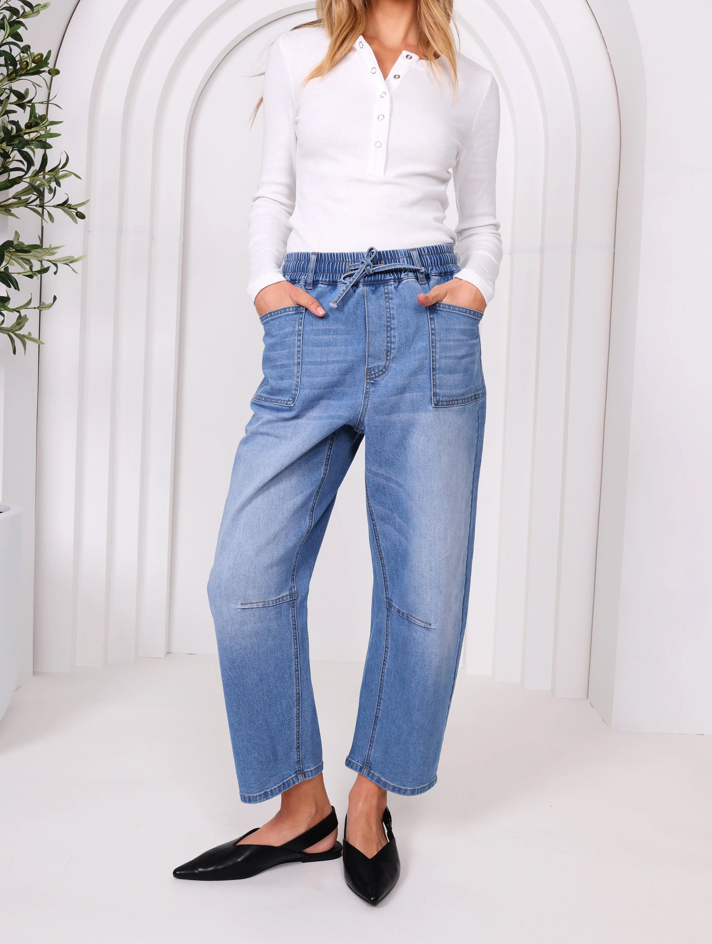Leo Barrel Jeans- Blue