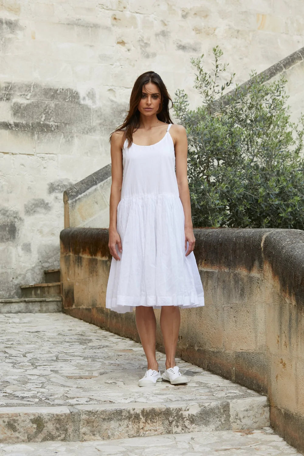 MBD Tutu Slip - White / Short