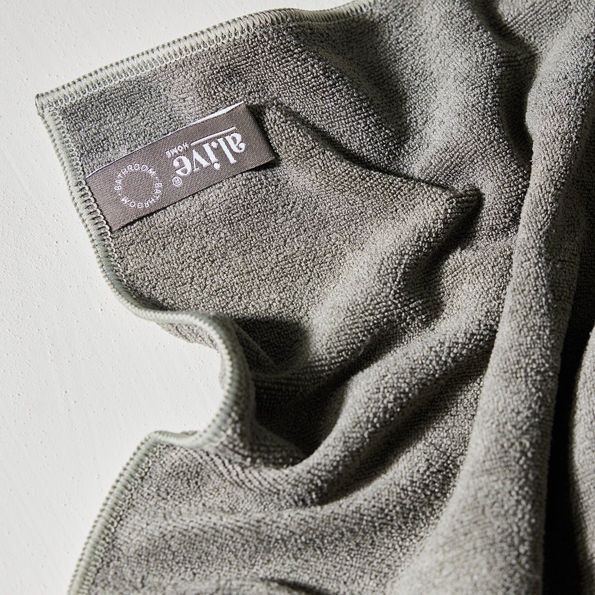 Alive Bathroom Microfibre Cloth