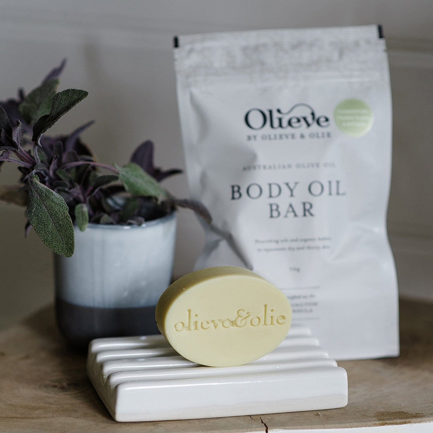 Olieve & Olie Body Oil Bar - Clemintine, Ylang Ylang & Nutmeg