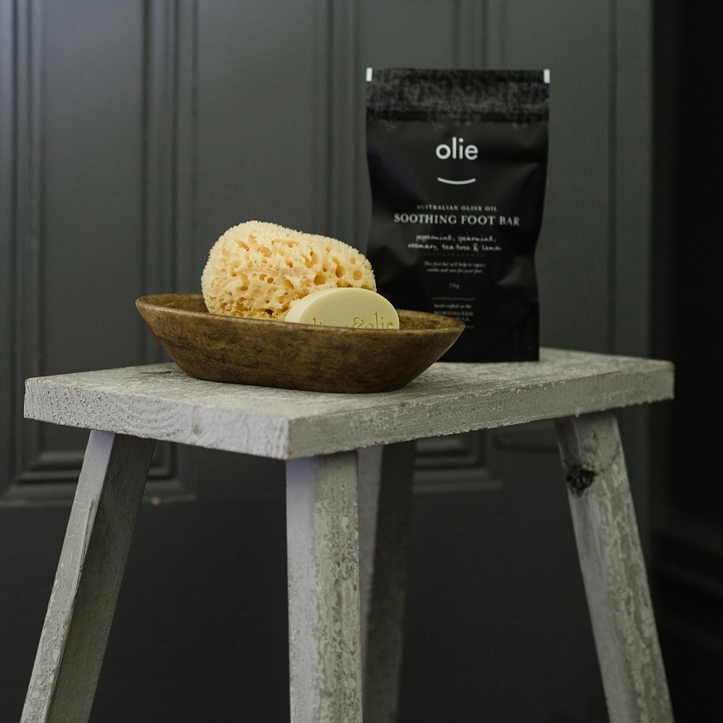 Olieve & Olie Soothing Foot Bar - Peppermint, Lemon & Tea Tree 80g