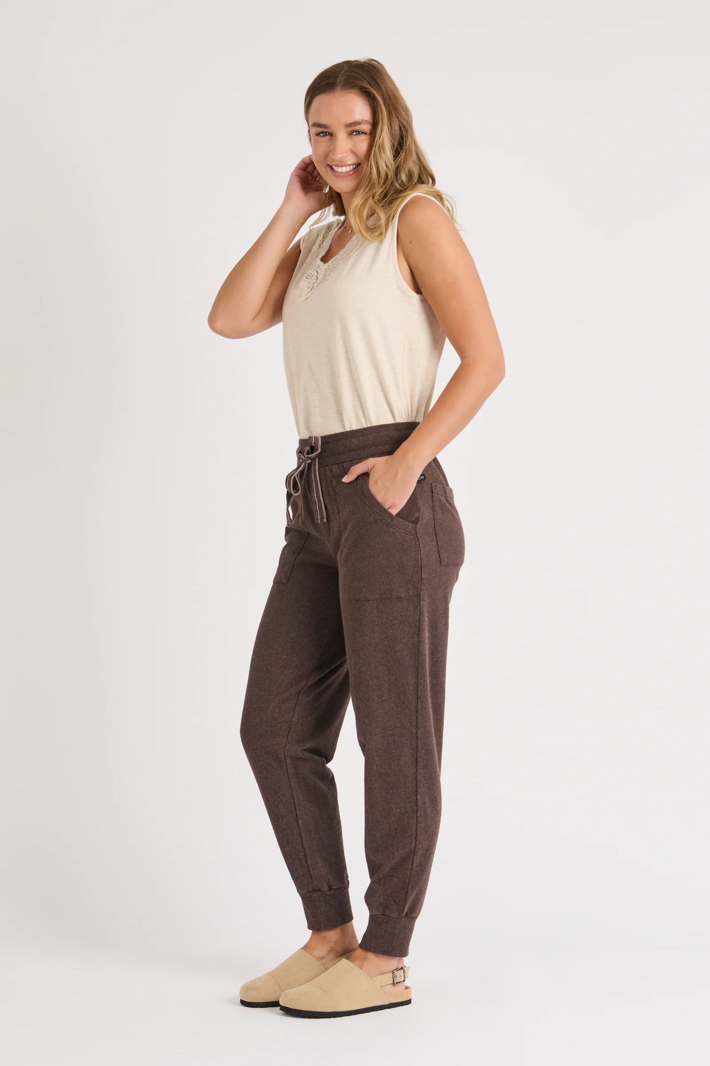 Panel Detail Pant- Chocolate