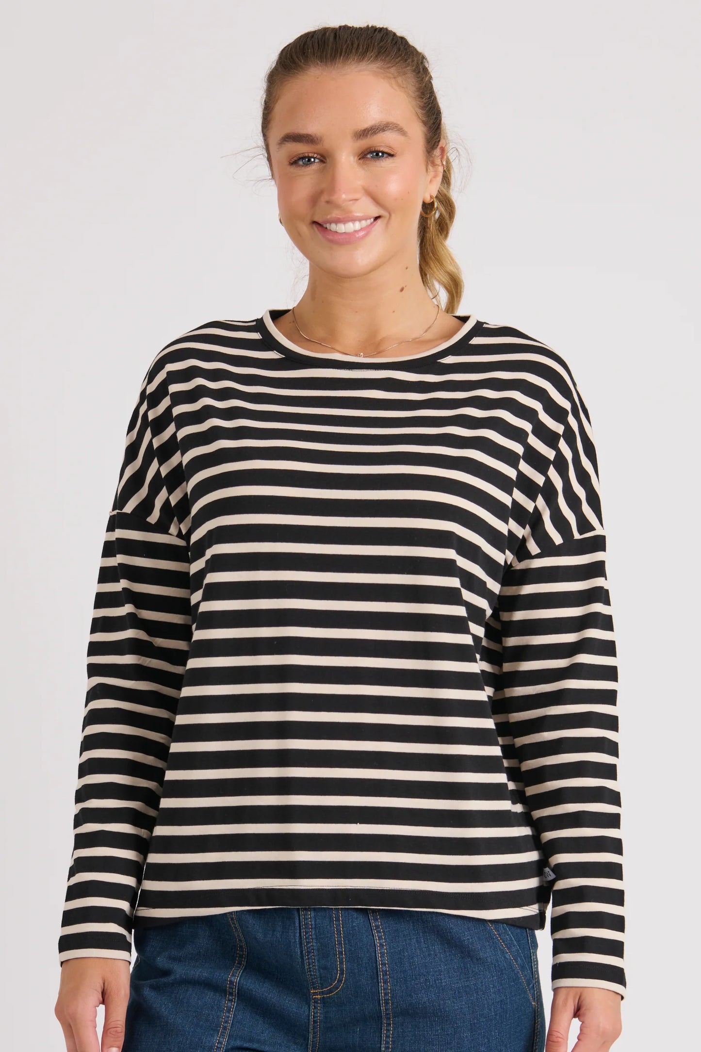 Back Drop Long Sleeve Tee - Beige Stripe