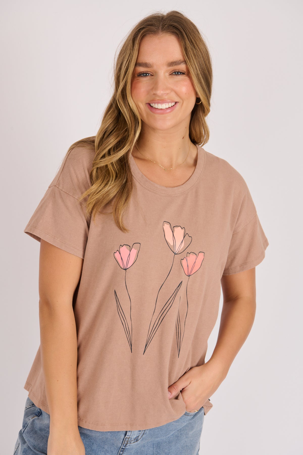 Pleat Back Tee - Coffee