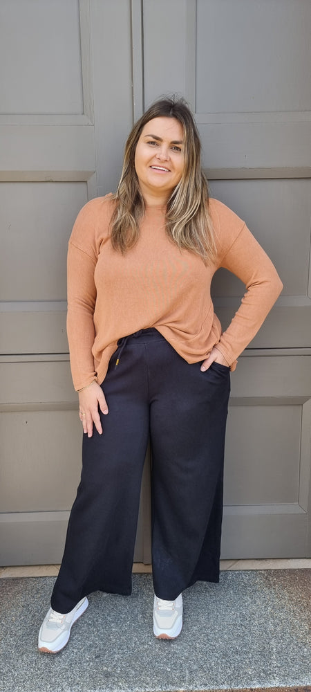 Wide Leg Trackpant - Black