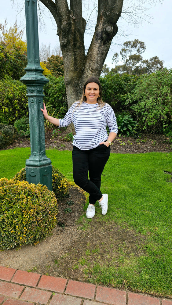 Matilda 3/4 Sleeve Tee - Navy White Stripe