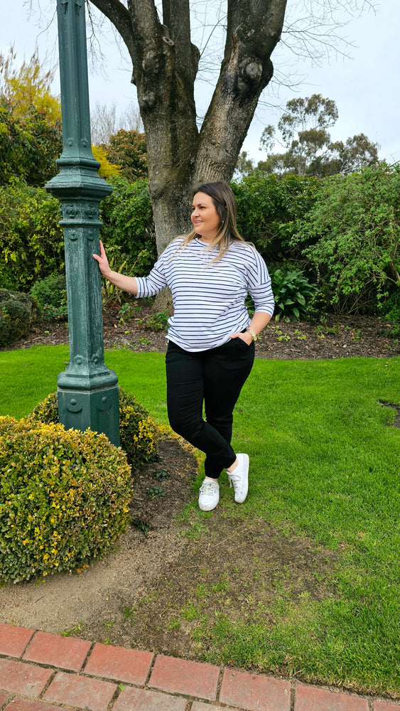 Matilda 3/4 Sleeve Tee - Navy White Stripe