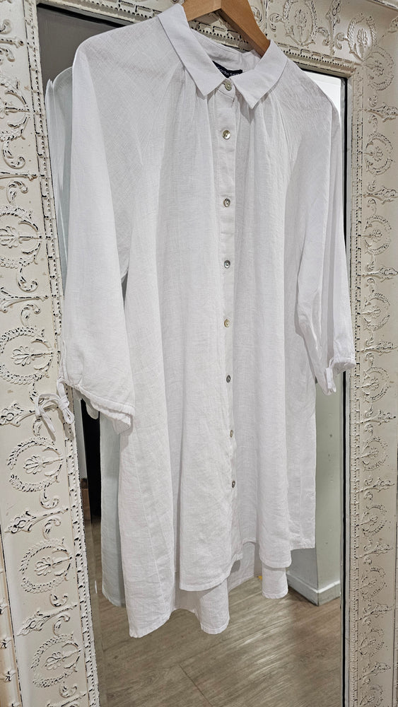 
            
                Load image into Gallery viewer, Hollie Linen Shirt - White
            
        