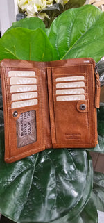 Soft Vintage Leather Wallet - Tan
