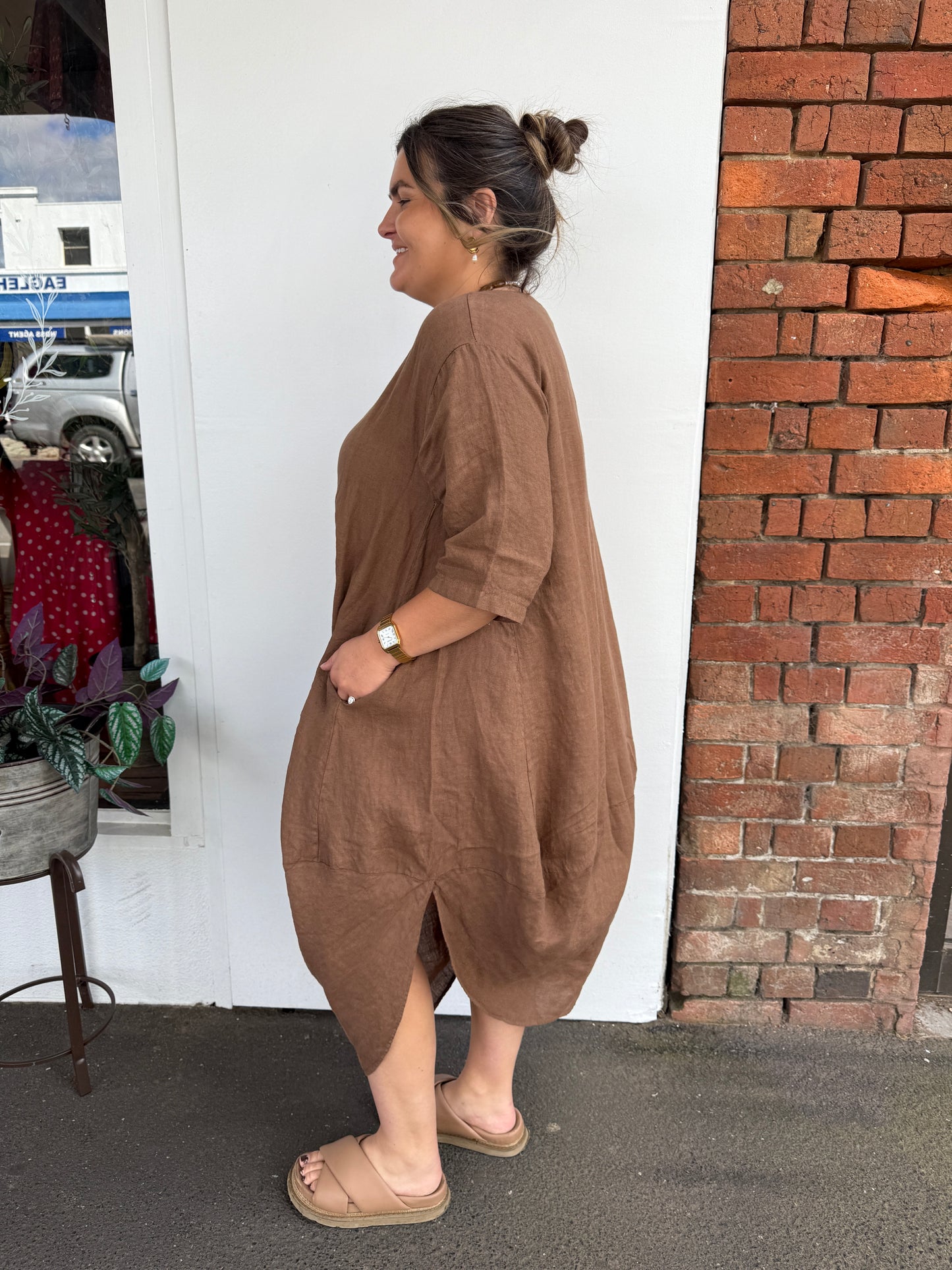 Scalloped Edge Dress - Tobacco