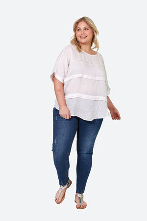 La Vie Pintuck Top - Blanc