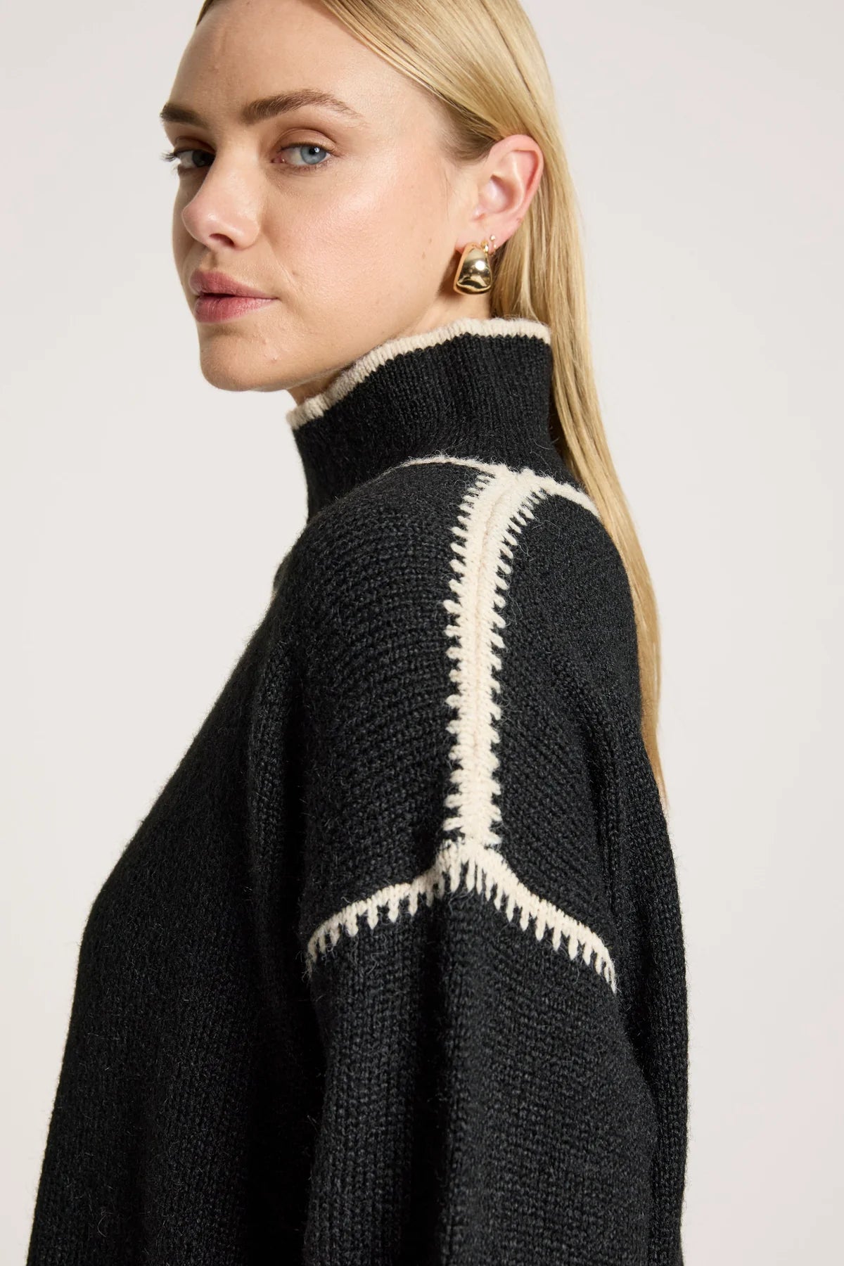 Orin Jumper- Black/Dune