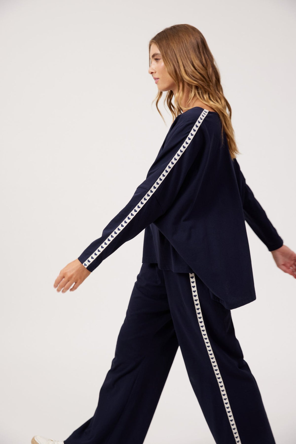 Elba Heart Long Sleeve - Navy