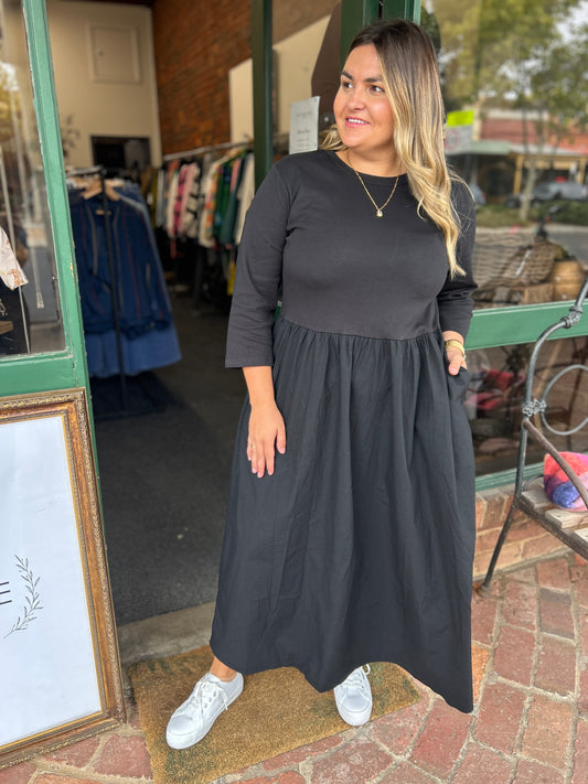Beltran Dress - Black
