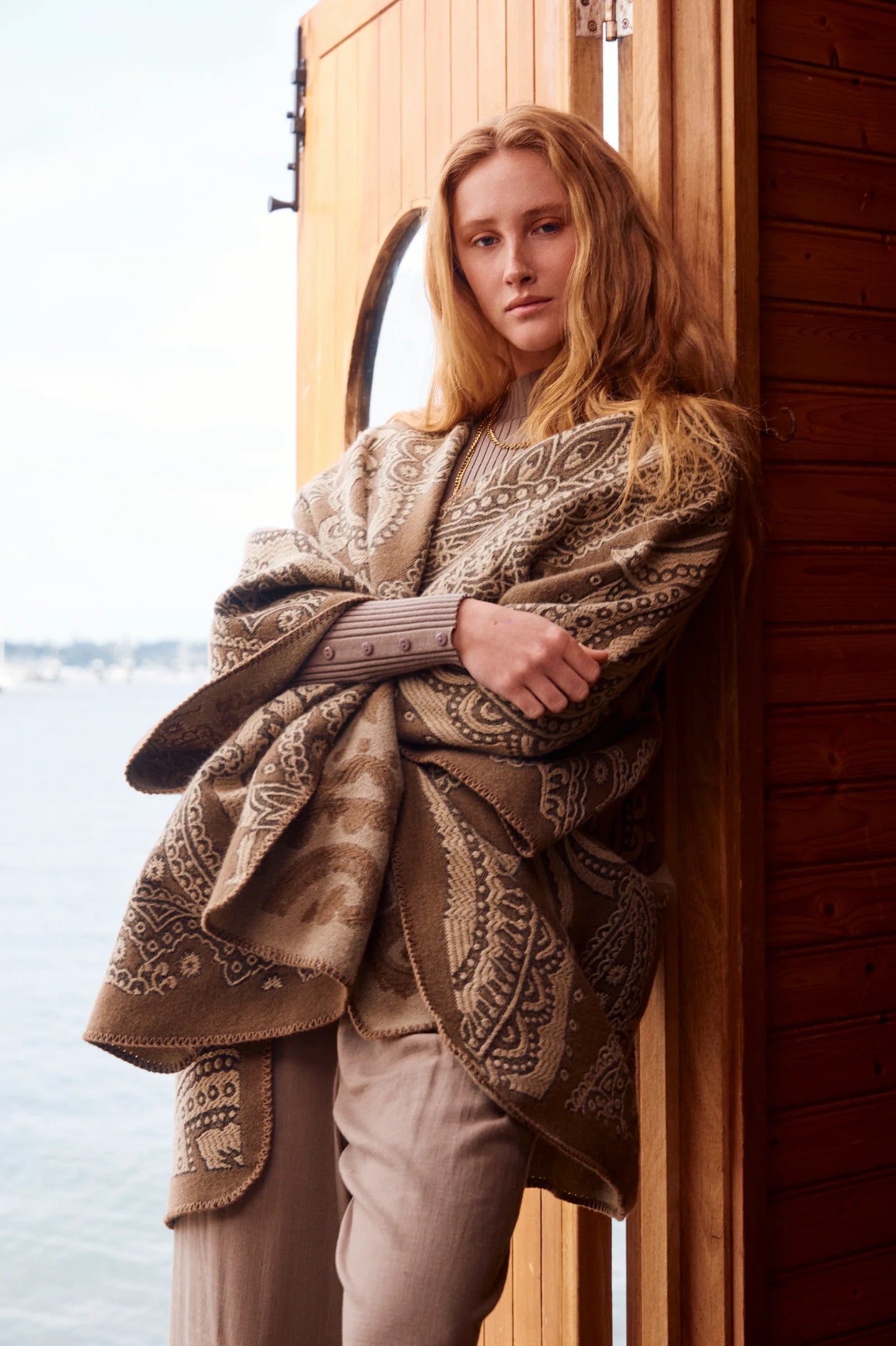 Lucia Cape - Stone Paisley