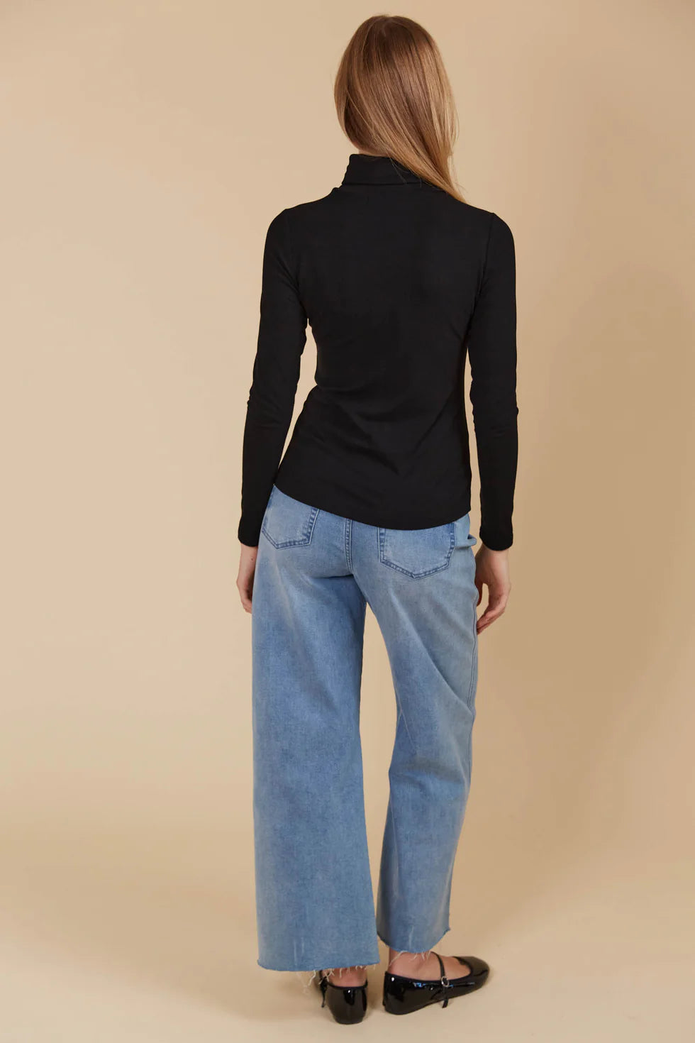 Naria Roll Neck Top- Onyx
