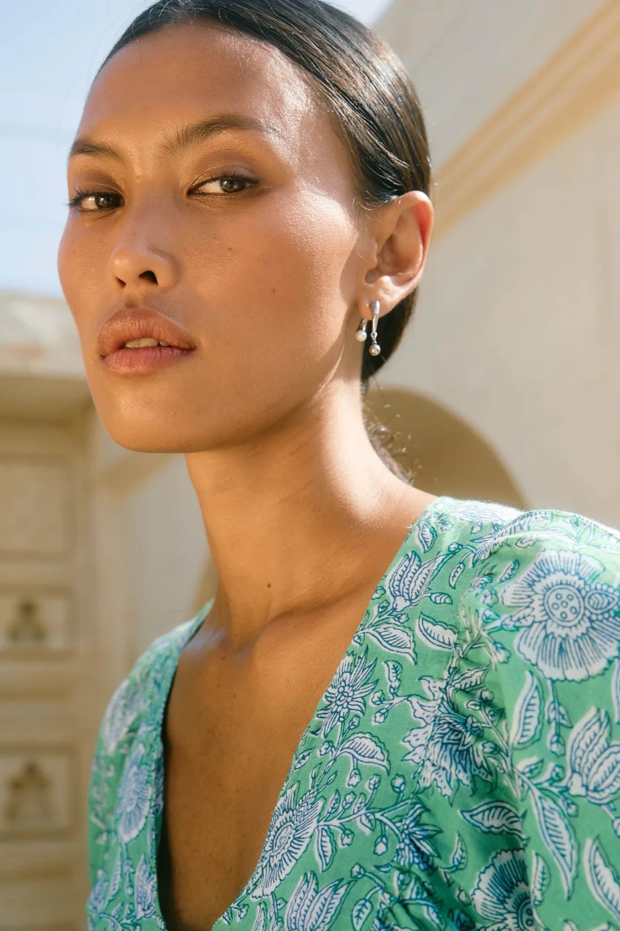 Oline Orb Earring- Pearl