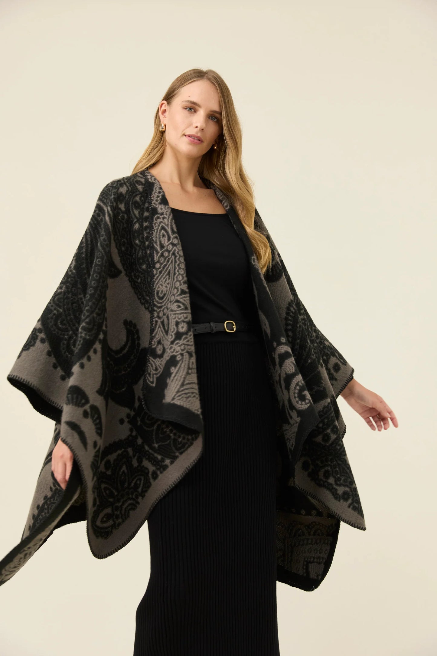 Lucia Cape - Charcoal Paisley