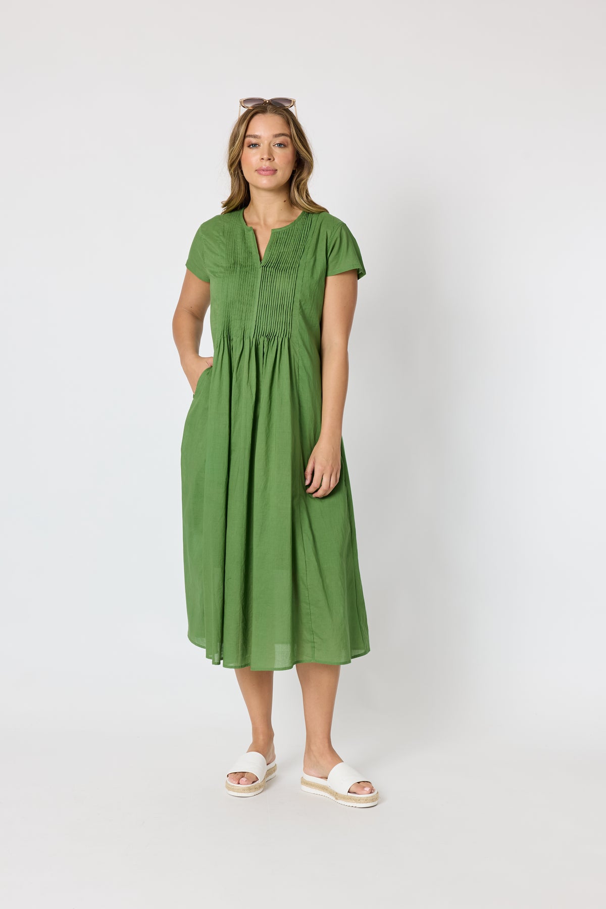 Acacia Cotton Dress - Apple