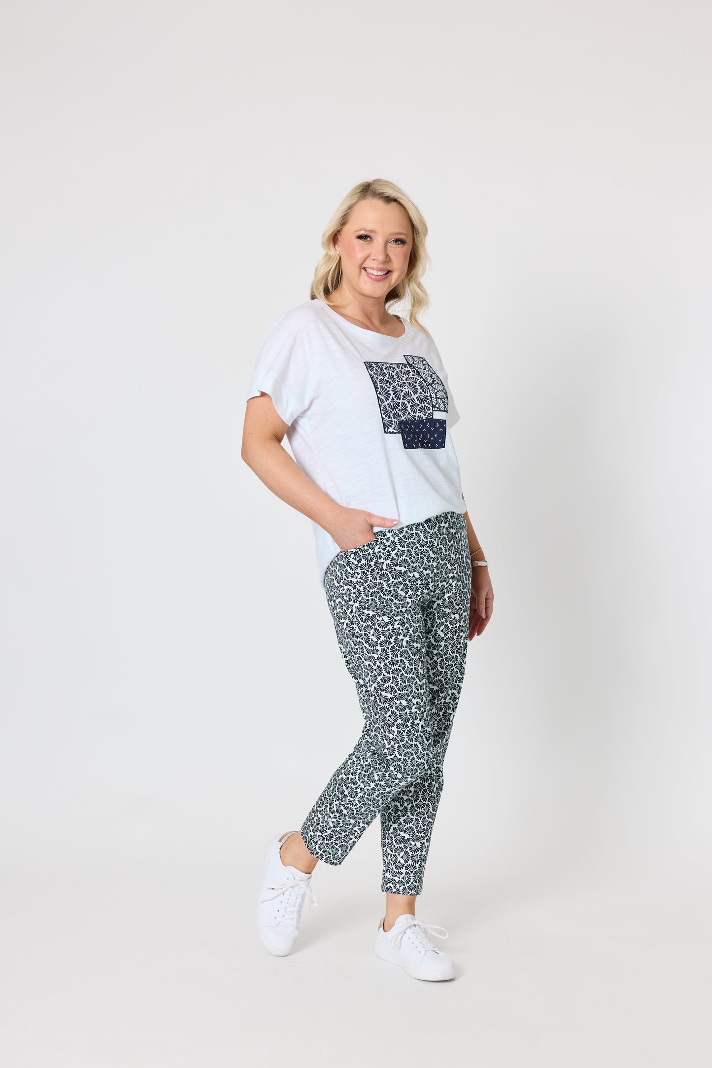 Oasis Print Pant - Navy