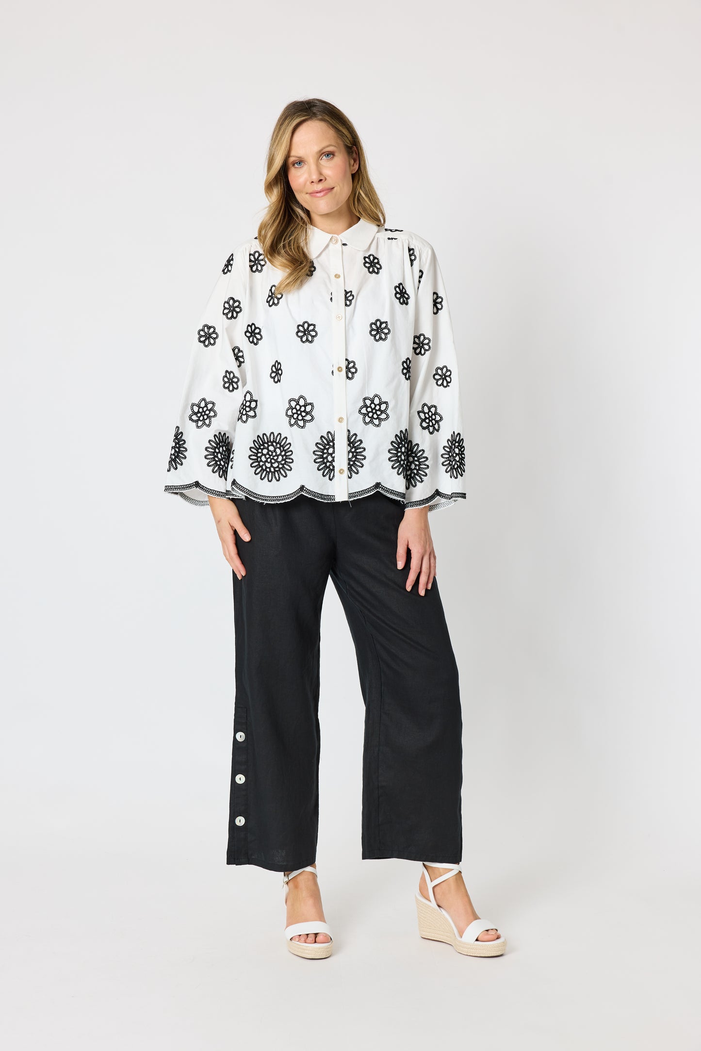 Paloma Embroidered Shirt - White/Black