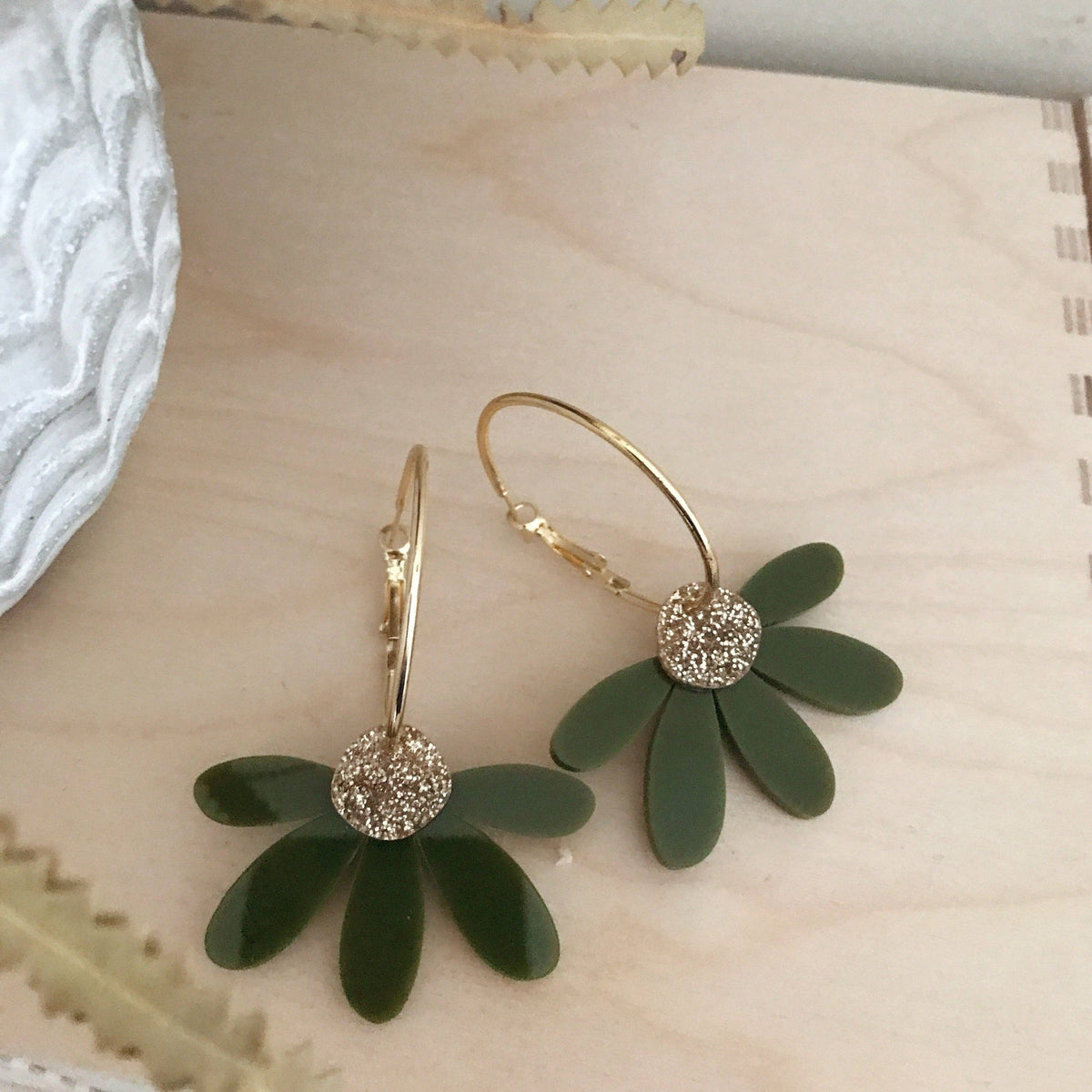 Jumbo Daisy Hoops | Olive + Gold Glitter