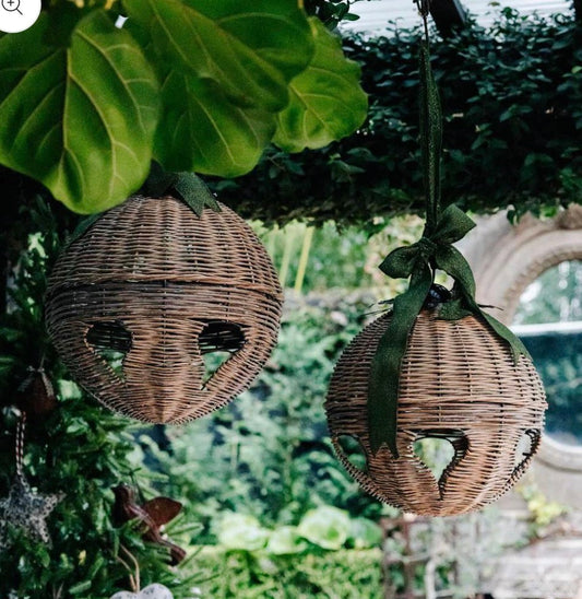 Bayeux Willow Bell Decoration