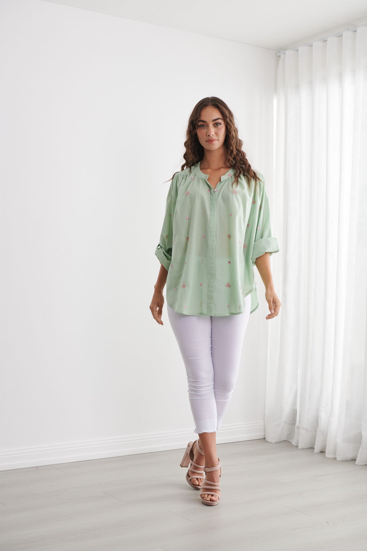 Caju Embroided Hidden Button Shirt - Green