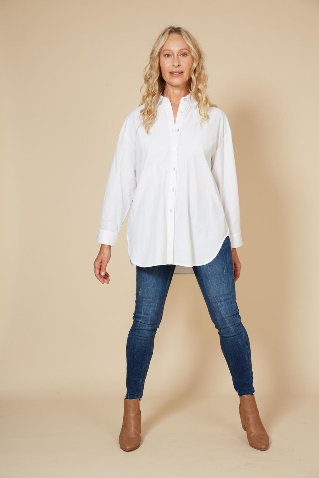Studio Oversize Shirt - White