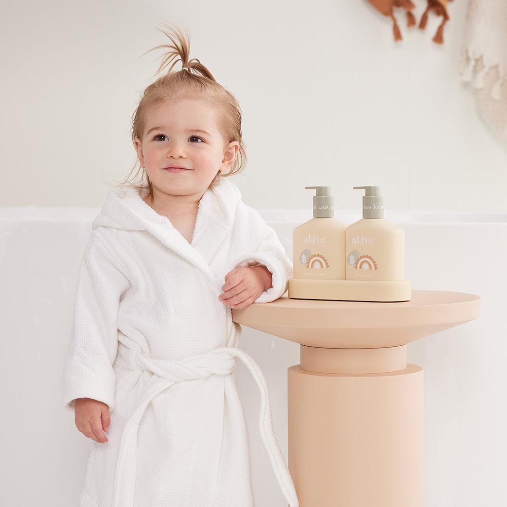 
            
                Load image into Gallery viewer, Alive Baby Hair &amp;amp; Body Duo - Gentle Pear
            
        