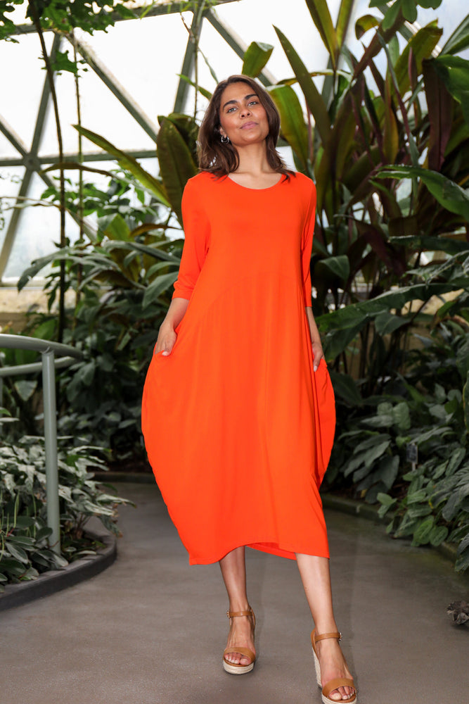 Alviva Dress - Temptation