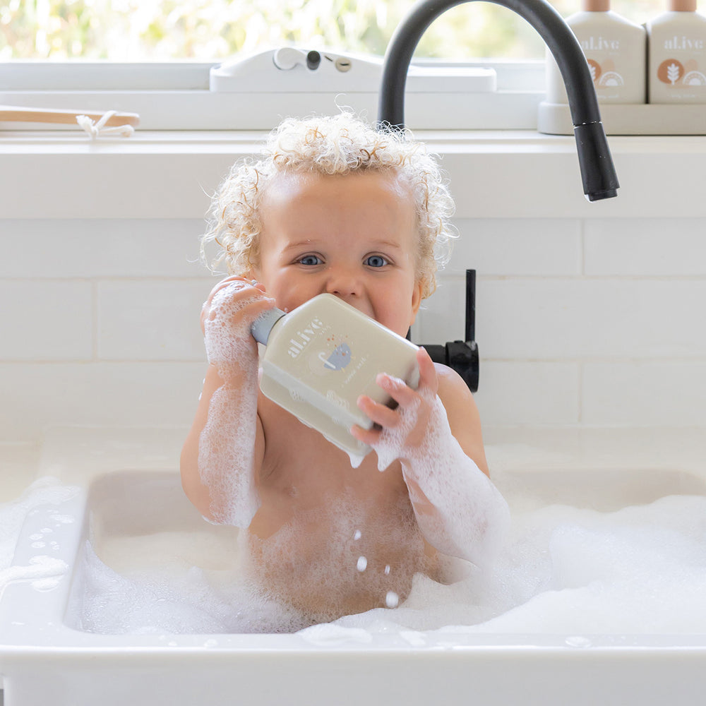 
            
                Load image into Gallery viewer, Alive Baby - Bubble Bath
            
        