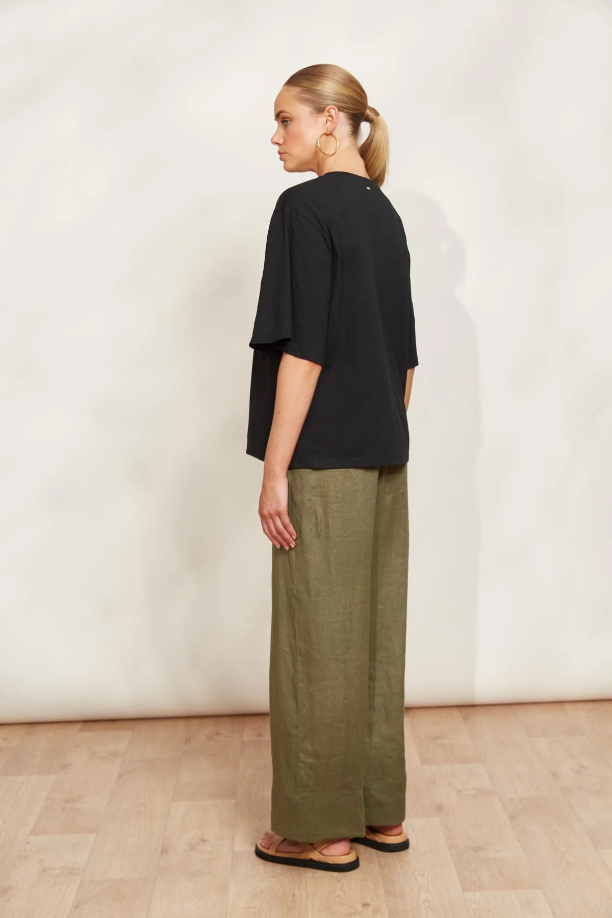 Studio Tshirt - Black