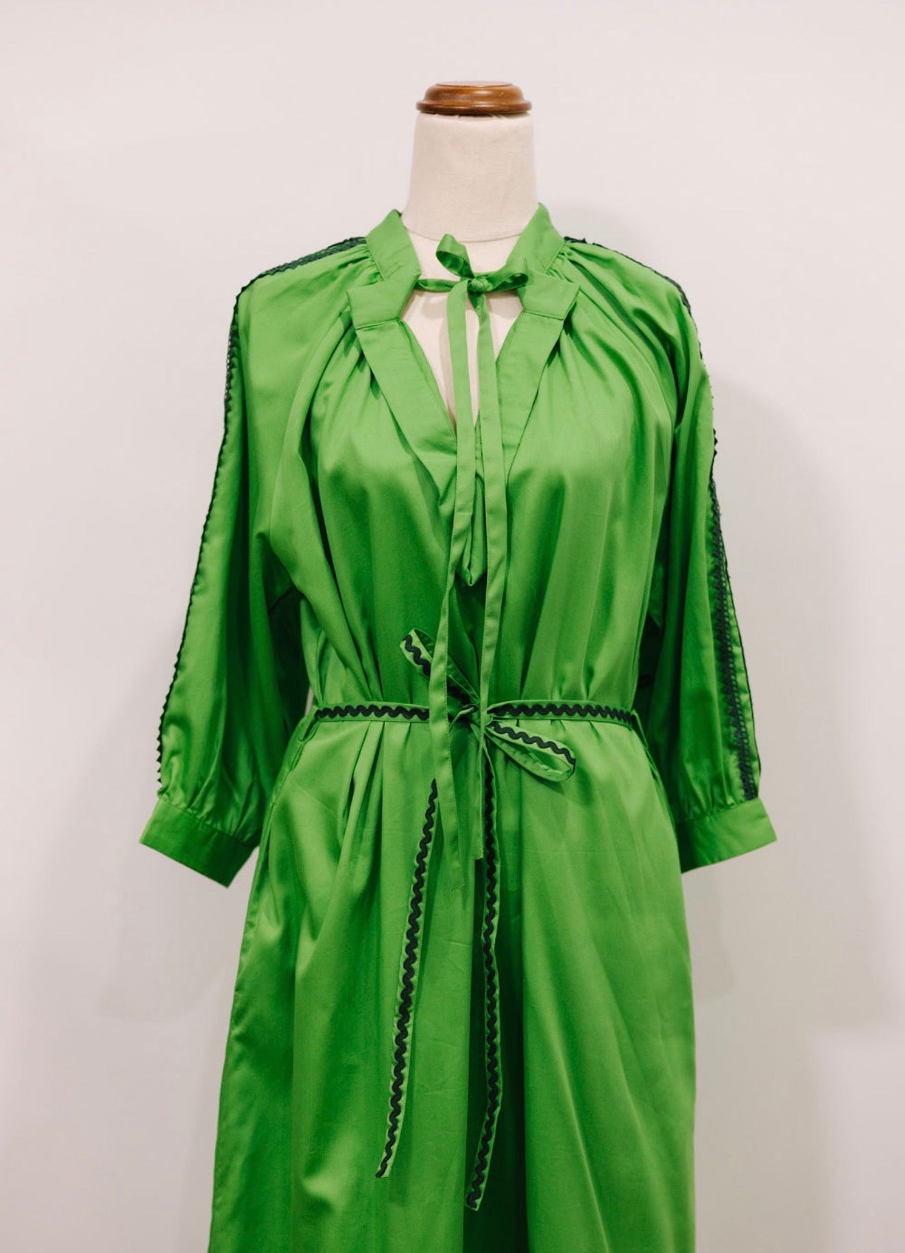 Emily Love Lock Elina Dress - Retro Green