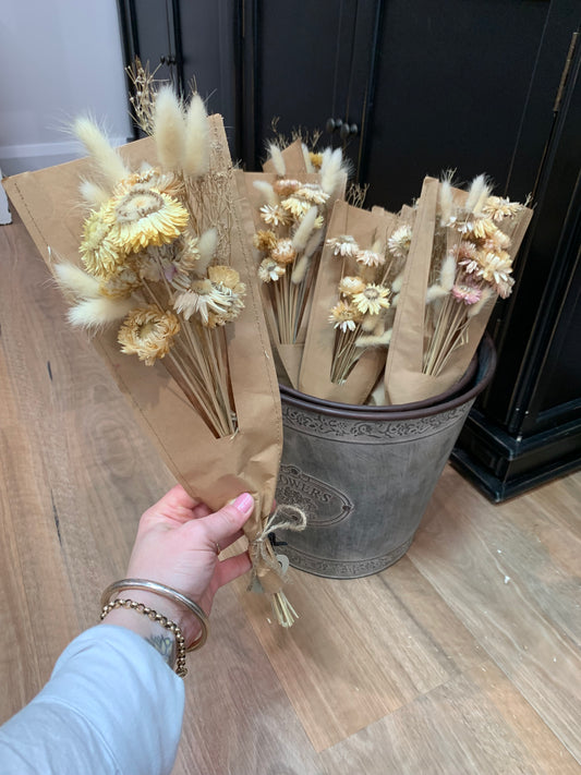 Petra Dried Flower Boquet 45cm