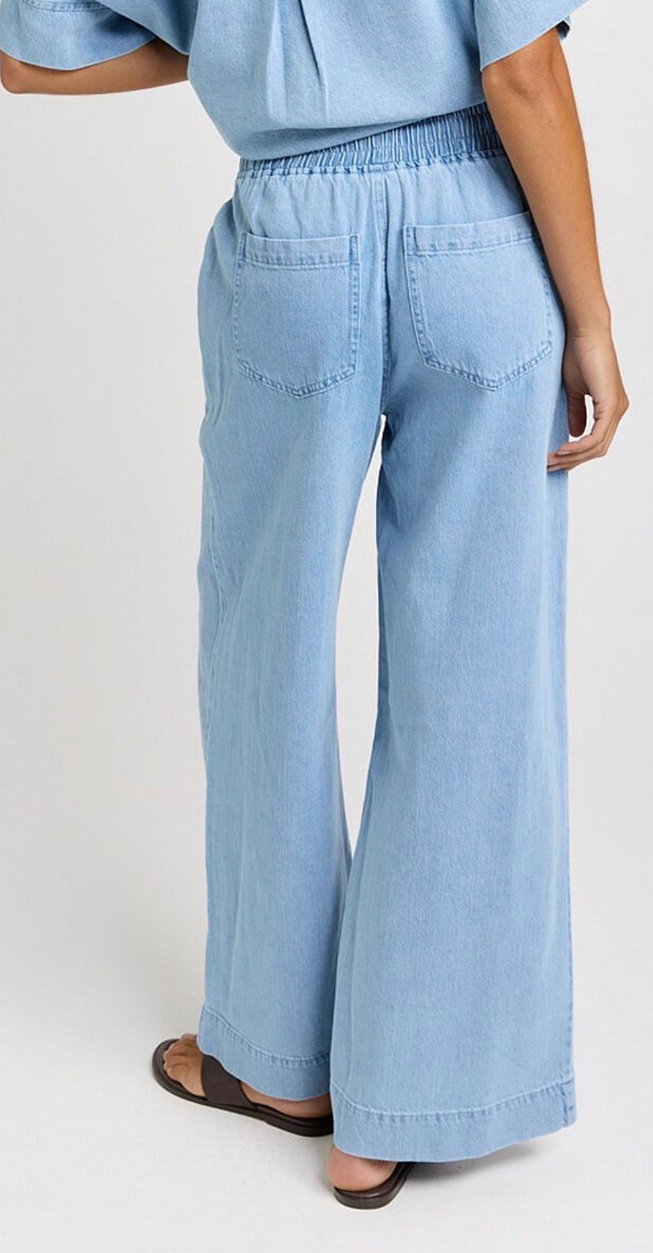 Betty Saffra Relax Leg Jean