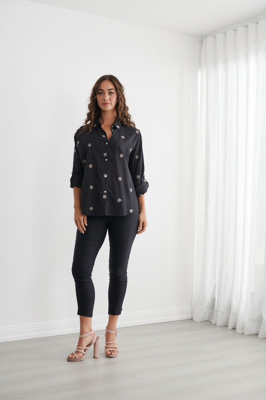 Caju Collared Shirt Floral Motif - Black